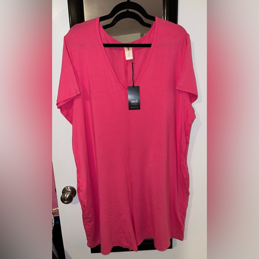 NWT Smash + Tess Sunday Shorty Romper Pop Of Pink Hot Plus Size 3X Sold Out